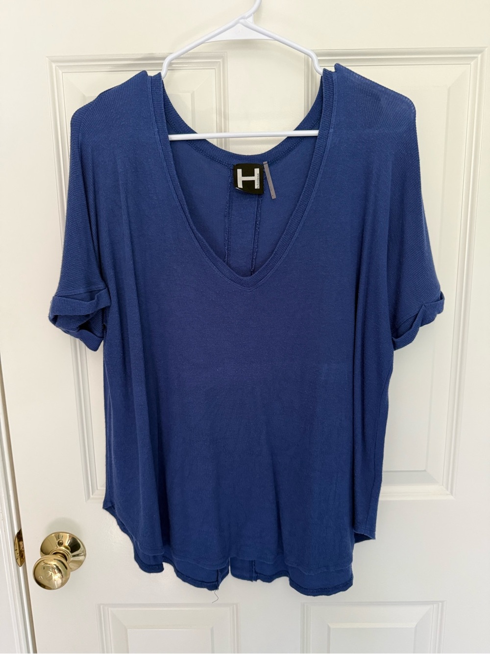 H by Bordeaux Ribbed Deep V-Neck Top, M